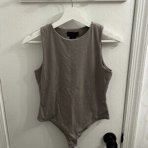 House of Harlow 1960 Gray Ribbed Bodysuit - Size S